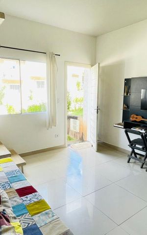 Casa de condomínio para alugar com 48m², 2 quartos e 2 vagas Casa de condomínio para alugar com 48m², 2 quartos e 2 vagasSala