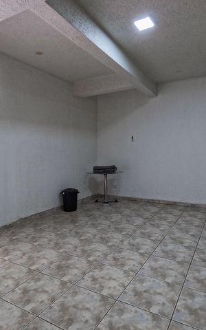 Casa para alugar com 70m², 2 quartos e sem vaga