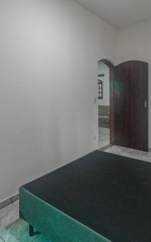 Casa para alugar com 70m², 2 quartos e sem vaga