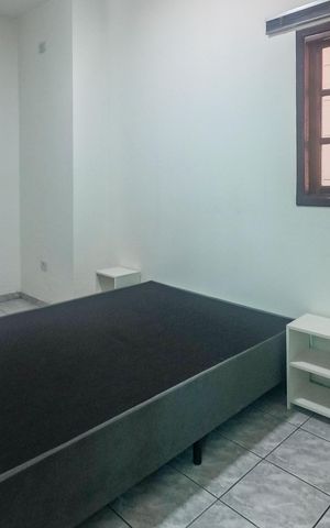 Casa para alugar com 70m², 2 quartos e sem vaga