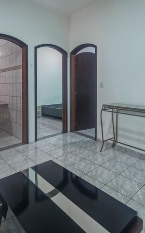 Casa para alugar com 70m², 2 quartos e sem vaga