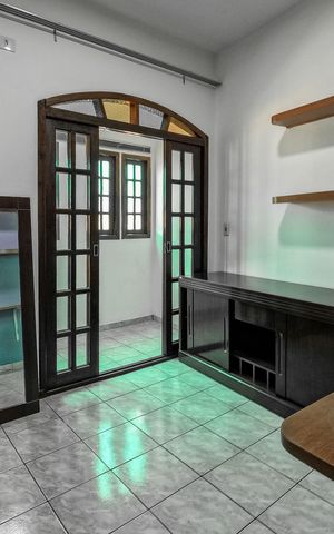 Casa para alugar com 70m², 2 quartos e sem vaga