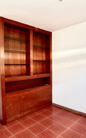 Casa à venda com 500m², 5 quartos e 3 vagas Casa à venda com 500m², 5 quartos e 3 vagasQuarto 1