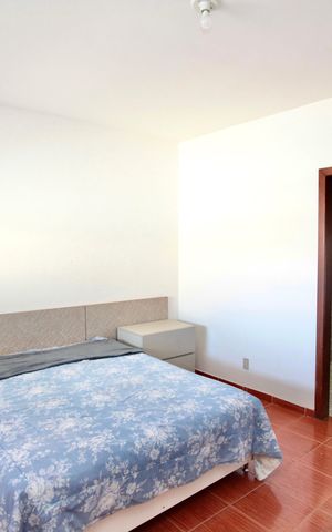 Casa à venda com 500m², 5 quartos e 3 vagas Casa à venda com 500m², 5 quartos e 3 vagasQuarto Suíte
