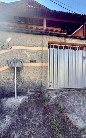 Casa à venda com 500m², 5 quartos e 3 vagas Casa à venda com 500m², 5 quartos e 3 vagasGaragem