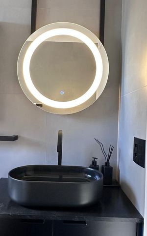 Apartamento à venda com 80m², 3 quartos e 2 vagas Apartamento à venda com 80m², 3 quartos e 2 vagasBanheiro 2