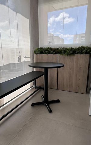 Apartamento à venda com 80m², 3 quartos e 2 vagas Apartamento à venda com 80m², 3 quartos e 2 vagasVaranda