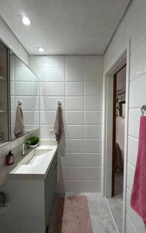 Apartamento à venda com 113m², 3 quartos e 2 vagas Apartamento à venda com 113m², 3 quartos e 2 vagasQuarto 1 - Suíte Banheiro