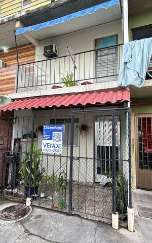 Apartamento à venda com 60m², 3 quartos e sem vagaFachada + placa