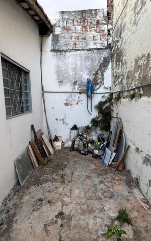 Casa à venda com 170m², 3 quartos e 2 vagasQuintal 