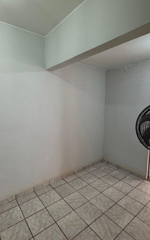 Casa à venda com 170m², 3 quartos e 2 vagasSala de TV