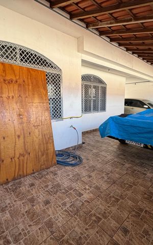 Casa à venda com 170m², 3 quartos e 2 vagasGaragem 
