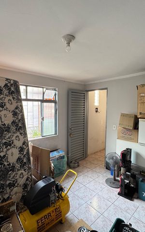 Casa à venda com 170m², 3 quartos e 2 vagasQuarto 3