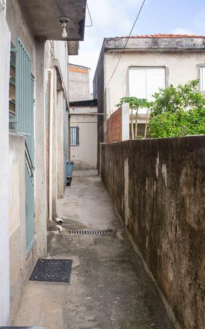 Casa para alugar com 60m², 1 quarto e sem vagaÁrea comum