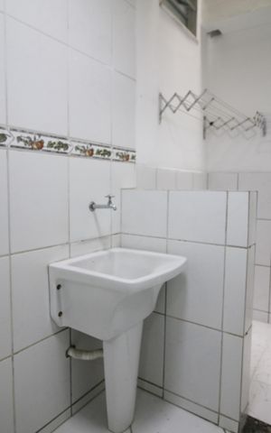 Casa de condomínio à venda com 90m², 2 quartos e 1 vagaÁrea de Serviço