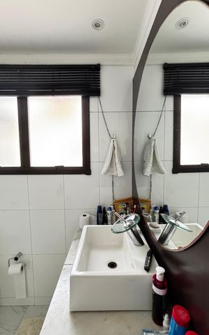 Apartamento à venda com 149m², 3 quartos e 2 vagasBanheiro da Suíte