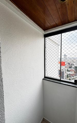 Apartamento à venda com 149m², 3 quartos e 2 vagasQuarto 2 Varanda