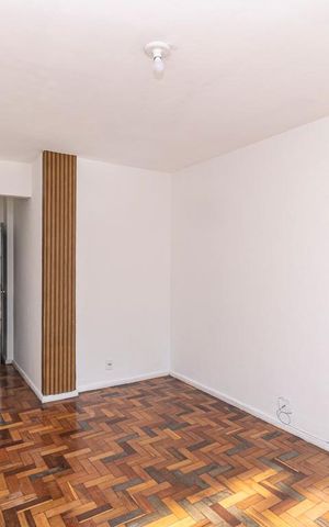 Apartamento para alugar com 65m², 2 quartos e 1 vaga Apartamento para alugar com 65m², 2 quartos e 1 vagaSala