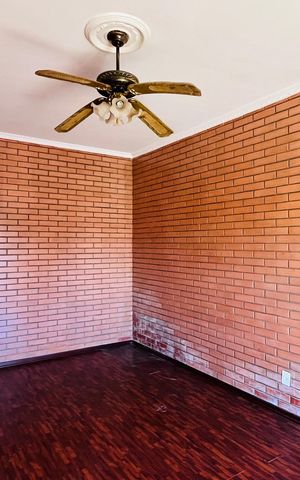 Casa para alugar com 200m², 4 quartos e 2 vagas