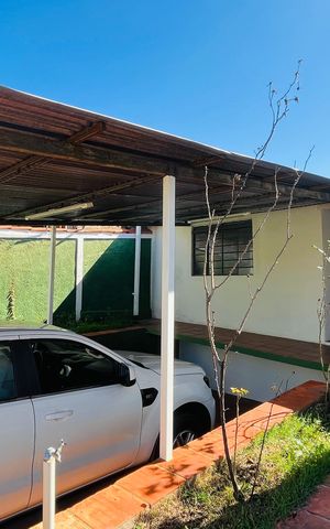 Casa para alugar com 200m², 4 quartos e 2 vagas