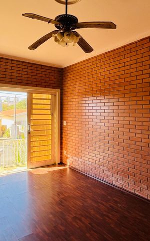 Casa para alugar com 200m², 4 quartos e 2 vagas