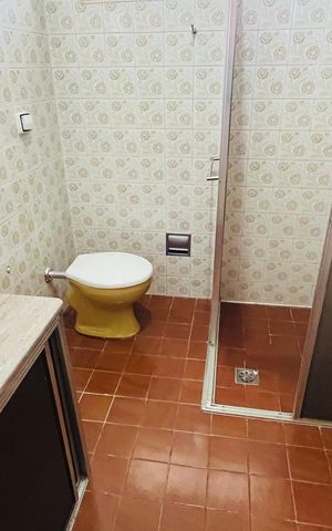 Casa para alugar com 200m², 4 quartos e 2 vagas