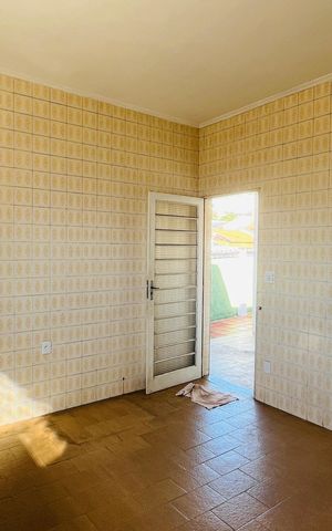 Casa para alugar com 200m², 4 quartos e 2 vagas