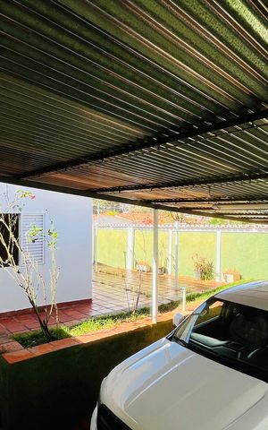 Casa para alugar com 200m², 4 quartos e 2 vagas
