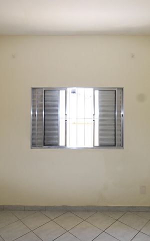 Casa para alugar com 100m², 3 quartos e 2 vagasQuarto 2