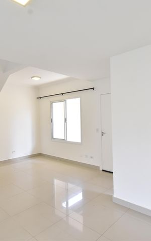 Casa de condomínio para alugar com 96m², 3 quartos e 5 vagasSala/Cozinha