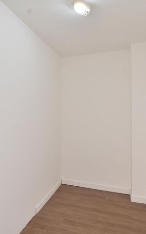 Casa de condomínio para alugar com 96m², 3 quartos e 5 vagasCloset da Suíte