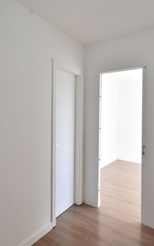 Casa de condomínio para alugar com 96m², 3 quartos e 5 vagasCloset da Suíte