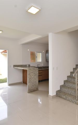 Casa de condomínio para alugar com 96m², 3 quartos e 5 vagasSala/Cozinha