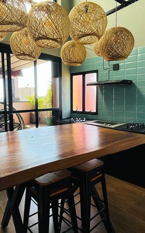 Apartamento para alugar com 278m², 3 quartos e 4 vagas Apartamento para alugar com 278m², 3 quartos e 4 vagasCozinha 2