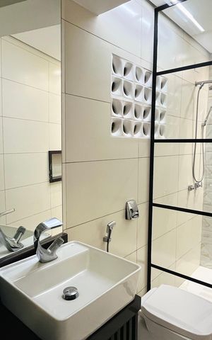 Apartamento para alugar com 278m², 3 quartos e 4 vagas Apartamento para alugar com 278m², 3 quartos e 4 vagasBanheiro Corredor