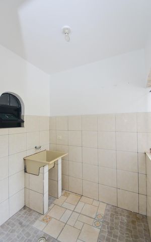 Casa para alugar com 25m², 1 quarto e sem vagaÁrea de Serviço