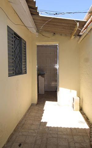 Casa para alugar com 40m², 1 quarto e sem vagaÁrea de Serviço