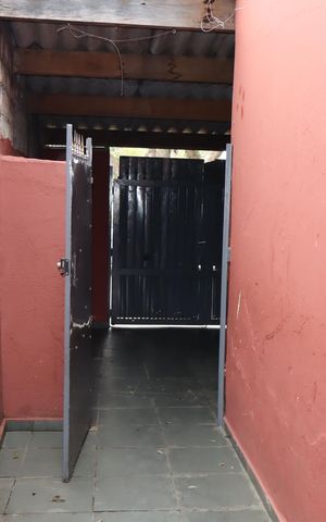 Casa para alugar com 49m², 1 quarto e 1 vagaCorredor externo