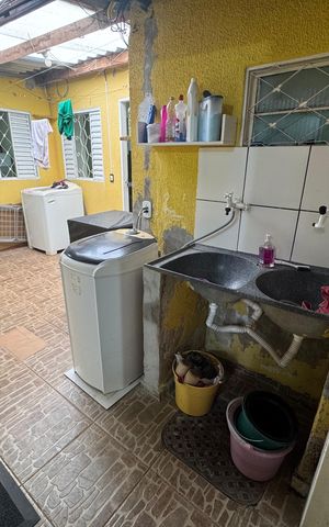 Casa à venda com 144m², 4 quartos e 3 vagasÁrea de Serviço 1