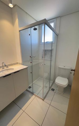 Apartamento à venda com 57m², 2 quartos e 1 vaga Apartamento à venda com 57m², 2 quartos e 1 vagaBanheiro
