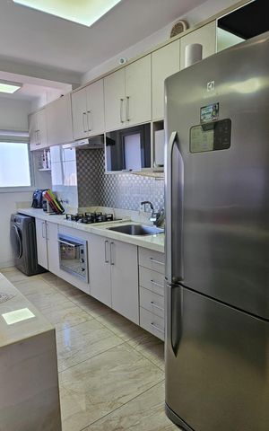 Apartamento à venda com 54m², 2 quartos e 1 vaga Apartamento à venda com 54m², 2 quartos e 1 vagaCozinha