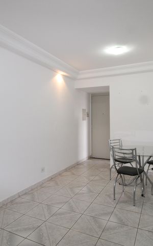 Apartamento para alugar com 55m², 2 quartos e 1 vagaSala