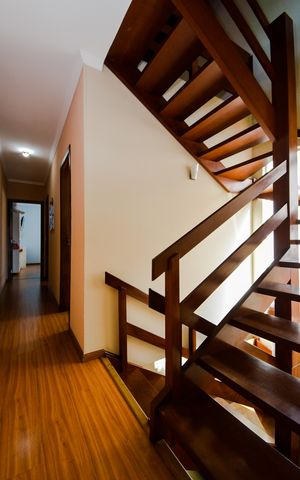 Casa à venda com 173m², 3 quartos e 2 vagasCorredor