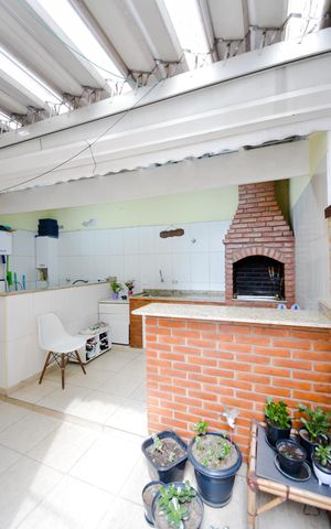Casa à venda com 173m², 3 quartos e 2 vagasÁrea gourmet