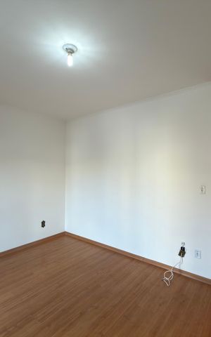 Casa para alugar com 255m², 4 quartos e 3 vagas Casa para alugar com 255m², 4 quartos e 3 vagasQuarto 2