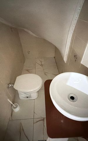 Casa para alugar com 255m², 4 quartos e 3 vagas Casa para alugar com 255m², 4 quartos e 3 vagasLavabo