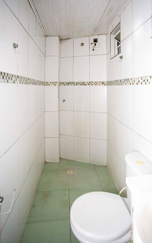 Casa à venda com 30m², 1 quarto e sem vagaBanheiro