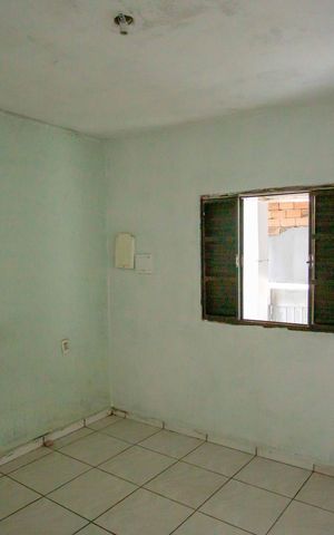 Casa à venda com 30m², 1 quarto e sem vagaQuarto