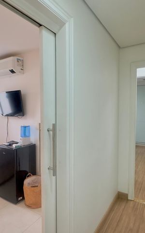 Apartamento à venda com 180m², 3 quartos e 4 vagas Apartamento à venda com 180m², 3 quartos e 4 vagasCorredor