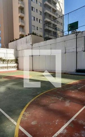 Apartamento à venda com 180m², 3 quartos e 4 vagas Apartamento à venda com 180m², 3 quartos e 4 vagasQuadra